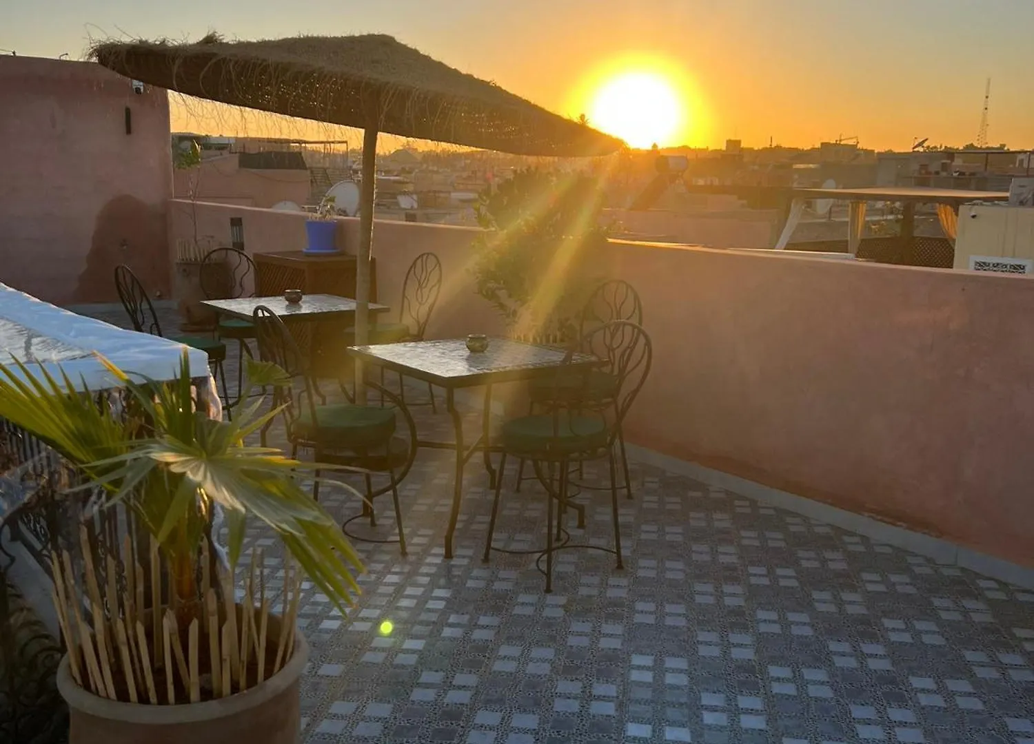 Riad Dar Lakbira Marrakesh 0*,