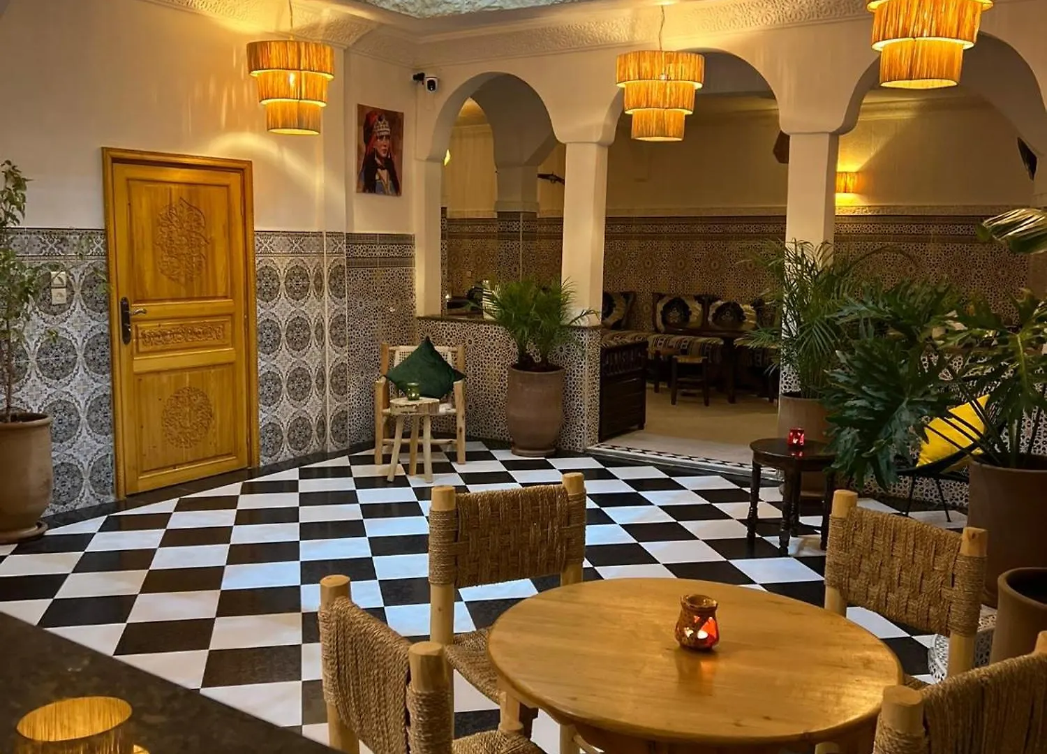 Riad Dar Lakbira location